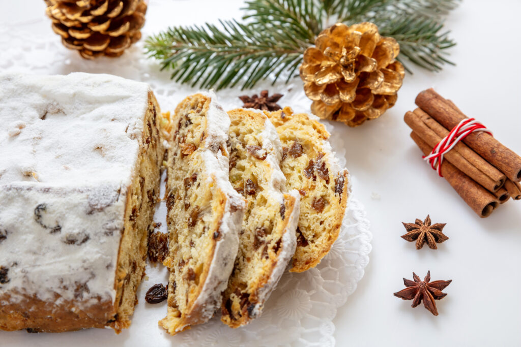 Christstollen Ein deutsches Weihnachtsgebäck zum Rezept!