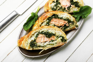 lachs im teigmantel mit spinat rezept